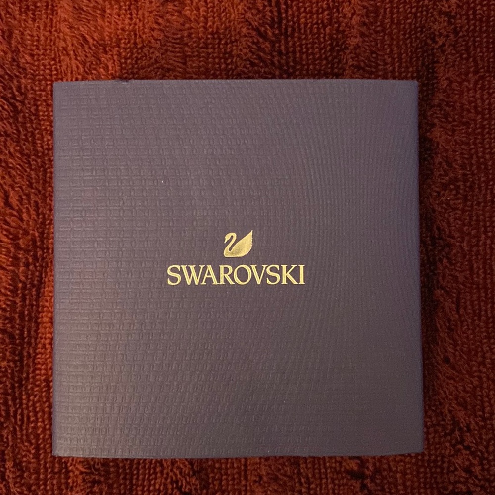 Swarovski Crystal Society SCS Gentian Flower